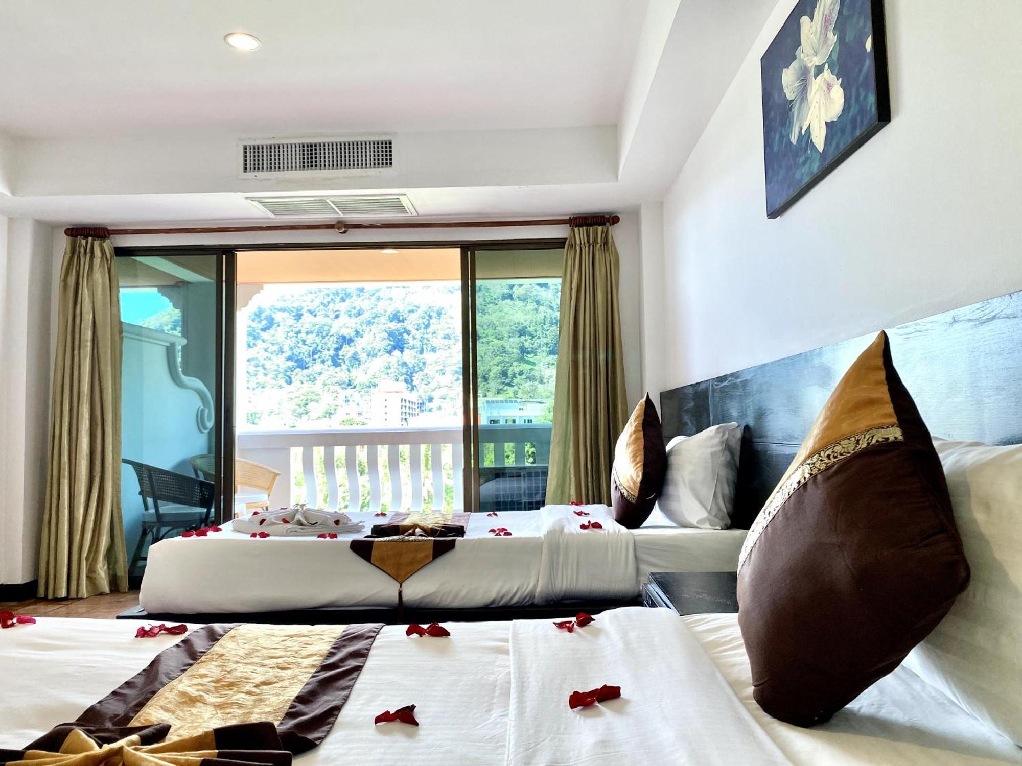 H.R.K.Resort Patong Buitenkant foto