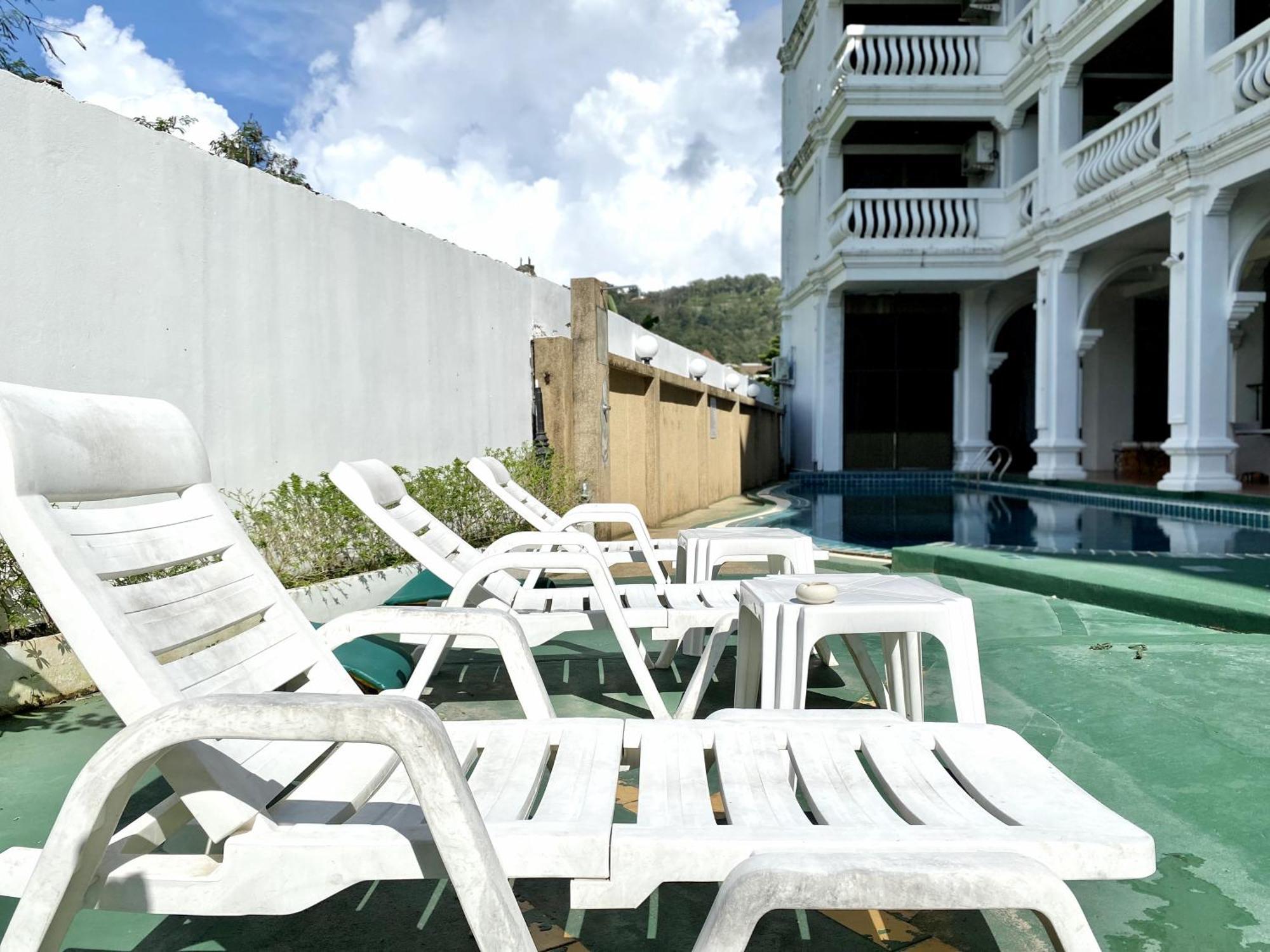 H.R.K.Resort Patong Buitenkant foto