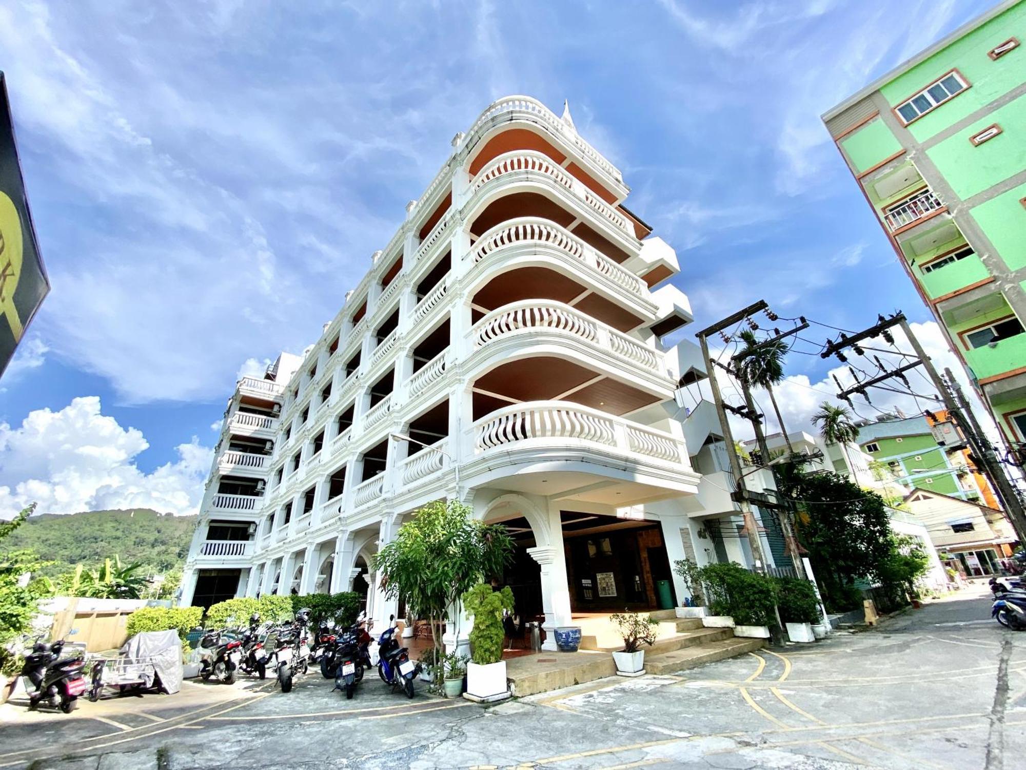 H.R.K.Resort Patong Buitenkant foto